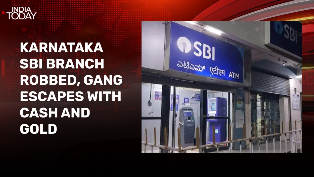 Armed Robbery At Sbi Branch In Karnataka Crores Worth Of Cash And Gold