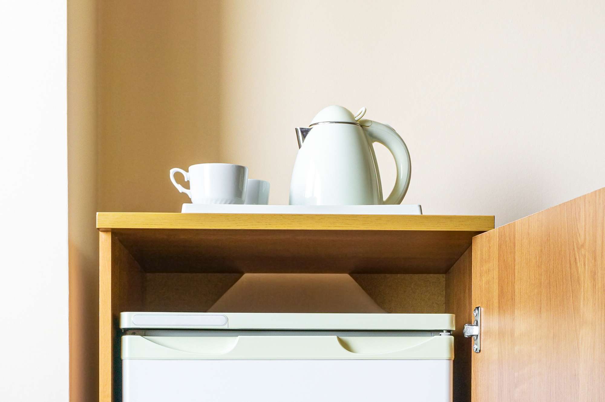 Why You Should Never Use the Kettle in Your Hotel Room, According to ...