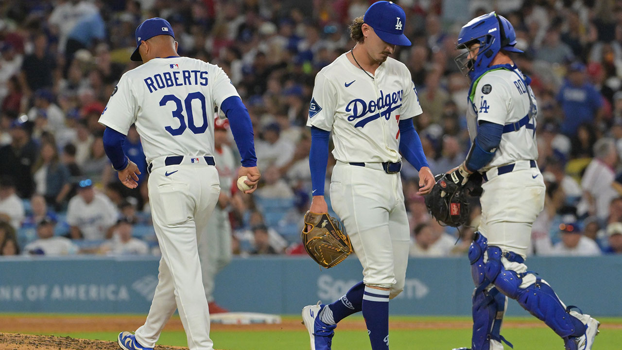 Why Dodgers’ Dave Roberts pulled Justin Wrobleski early vs. Phillies