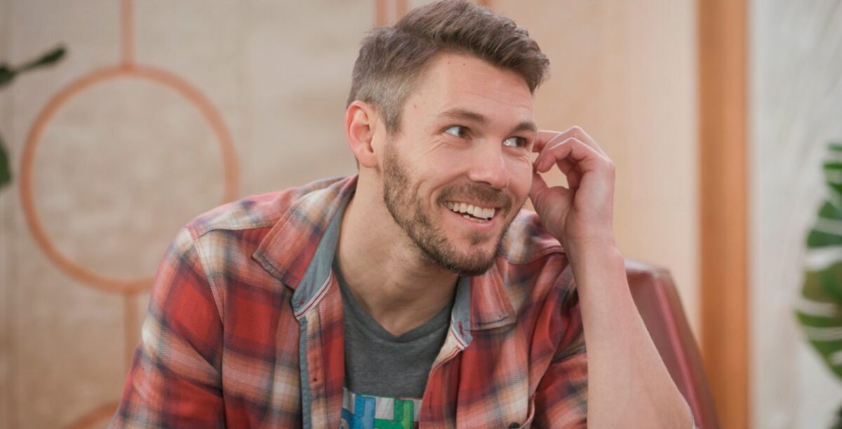 adapt-or-die-b-b-s-scott-clifton-on-the-unattractive-trope-soaps
