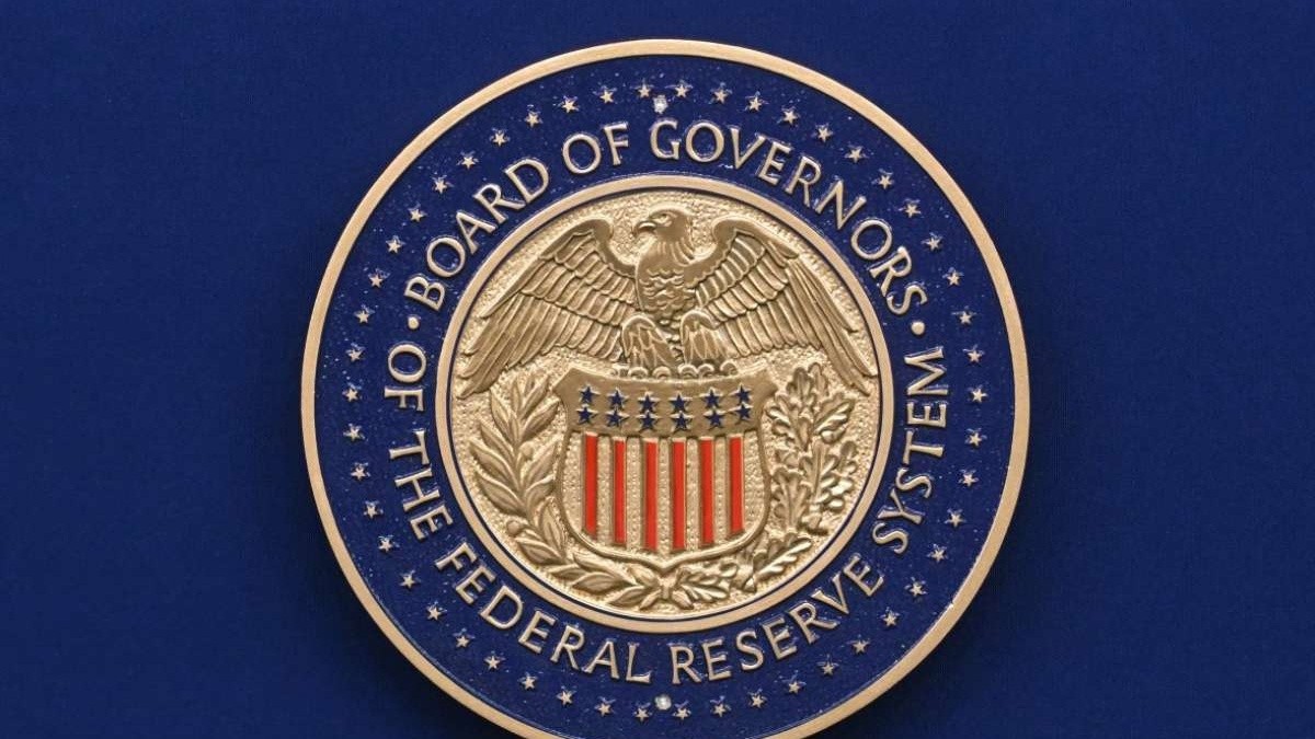 Fed signals no rush on rate cuts, citing inflation