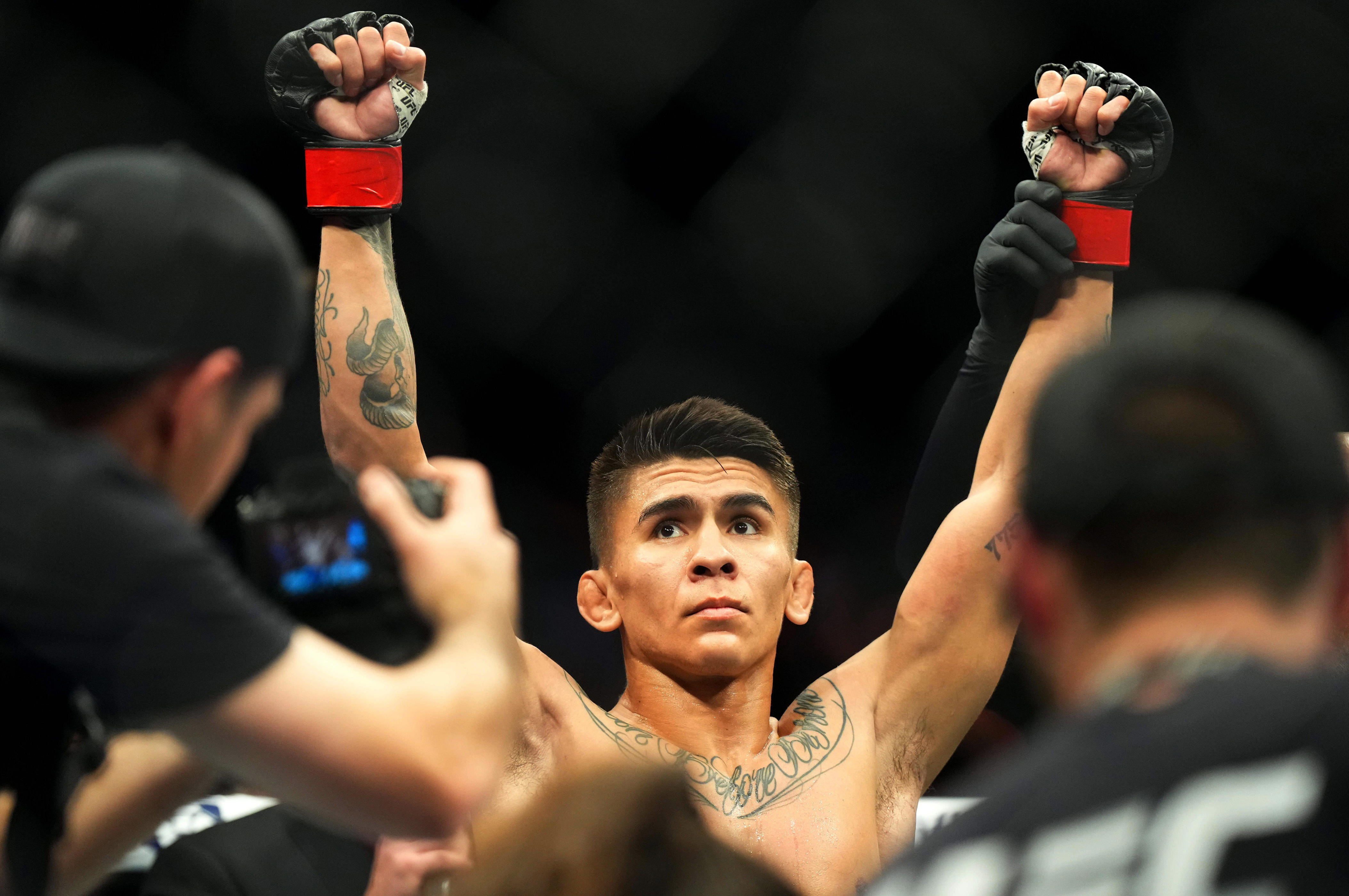 mario-bautista-beating-umar-nurmagomedov-at-ufc-321-has-to-get-me