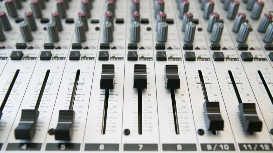 Baton Rouge music studio opens for artist collaboration and shows