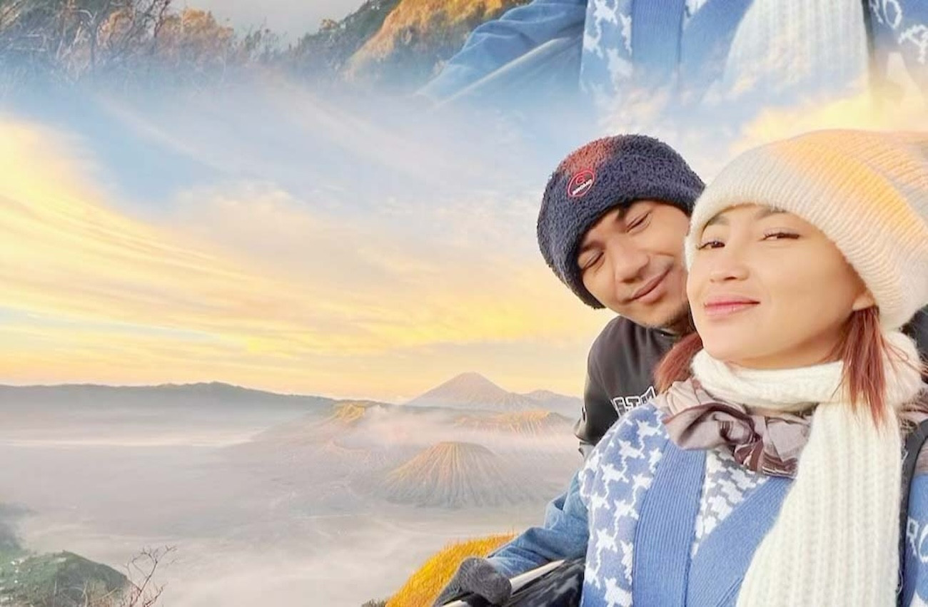 Cara Putri Sulung dan Suami Mpok Alpa Menghilangkan Rindu