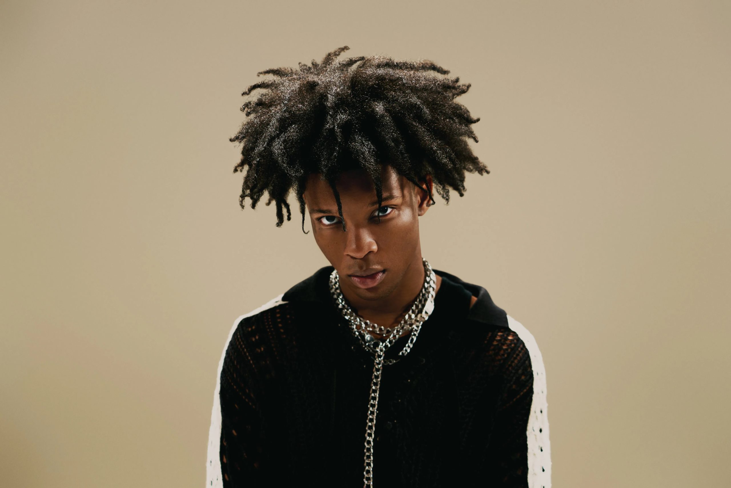 Исполнителя D4vd обвинили в убийстве и расчленении 14-летней фанатки