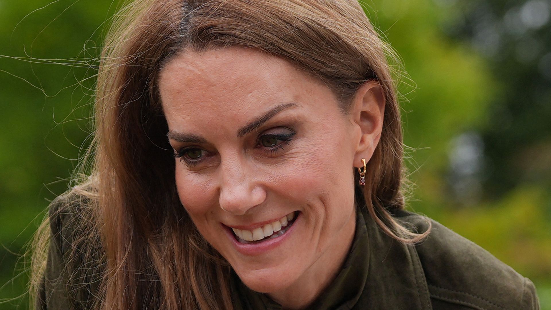 Princess Kate goes full country girl in first knee-high boots of the ...