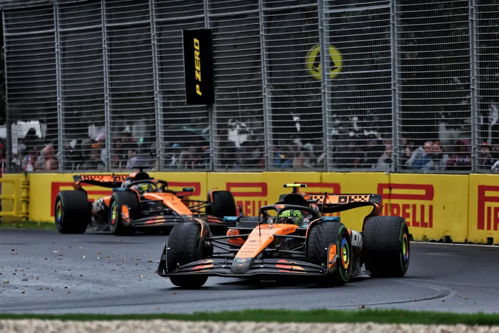 Lando Norris and Oscar Piastri in 2025 Australian Grand Prix @ Race Pictures