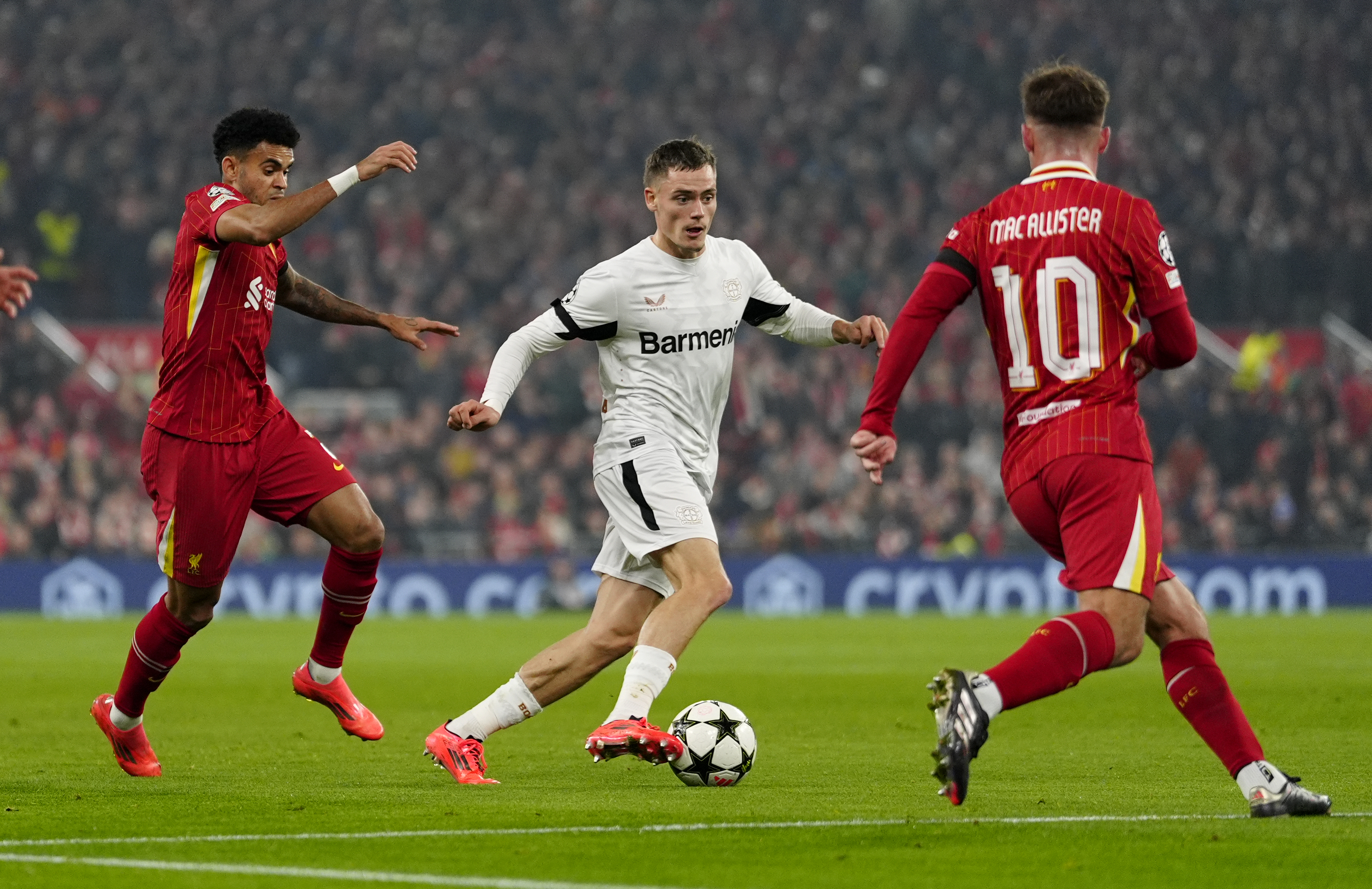 Florian Words: Liverpool star helped Luis Díaz decide on Bayern Munich ...
