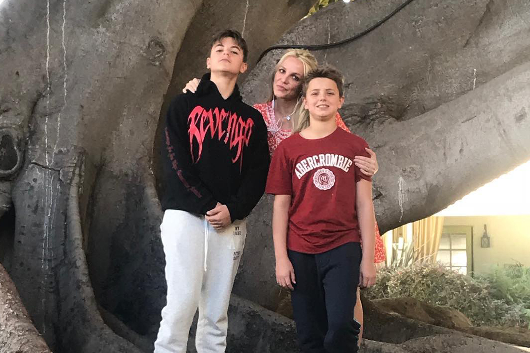 Britney Spears’ sons reunite with Jamie Lynn Spears’ daughters in rare