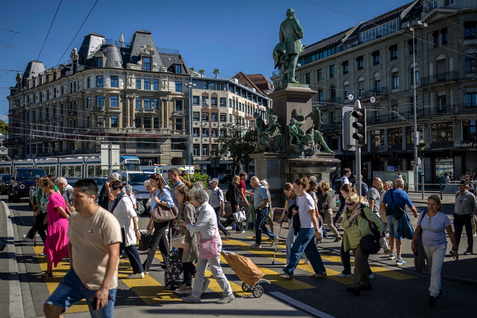 Praktika in der Schweiz: Fehlende Bundesregelung führt zu Lohnunterschieden