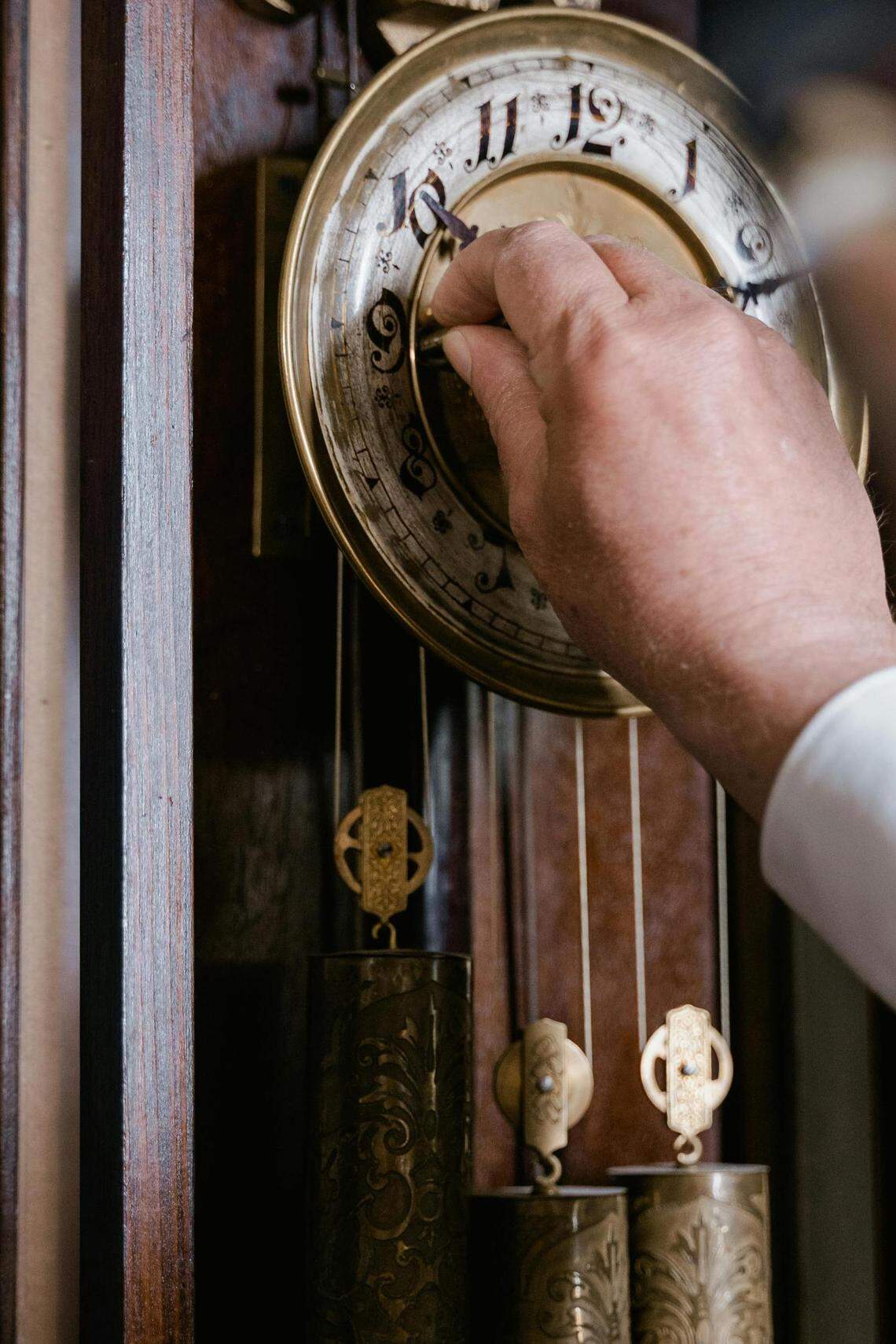 Don't forget: Set your clocks back! Daylight saving time ends this weekend.