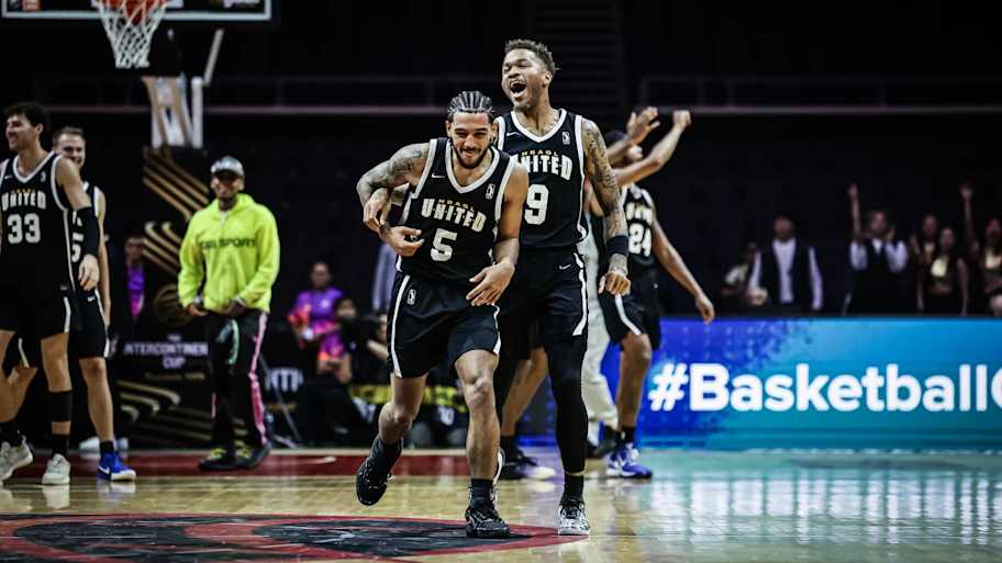 Alabama Volleyball Aces Memphis, Soccer Rolls Past LSU: Roll Call