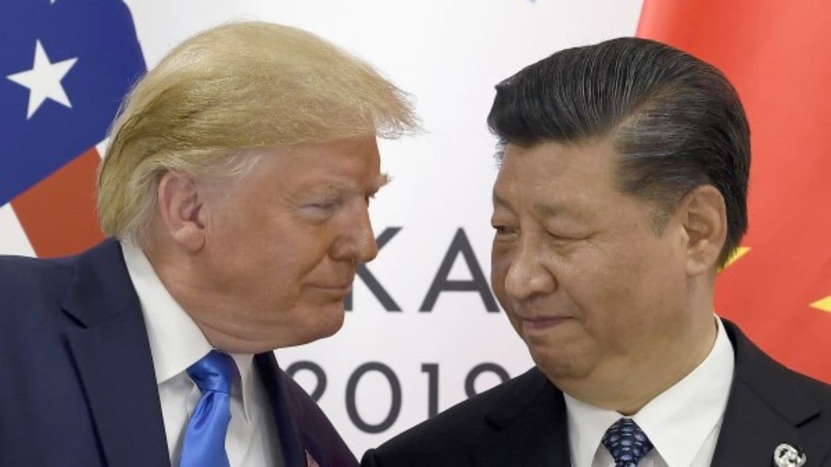 US President Donald Trump (left) and Chinese President Xi Jinping (right) are set to hold a telephonic conversation. File image/AP