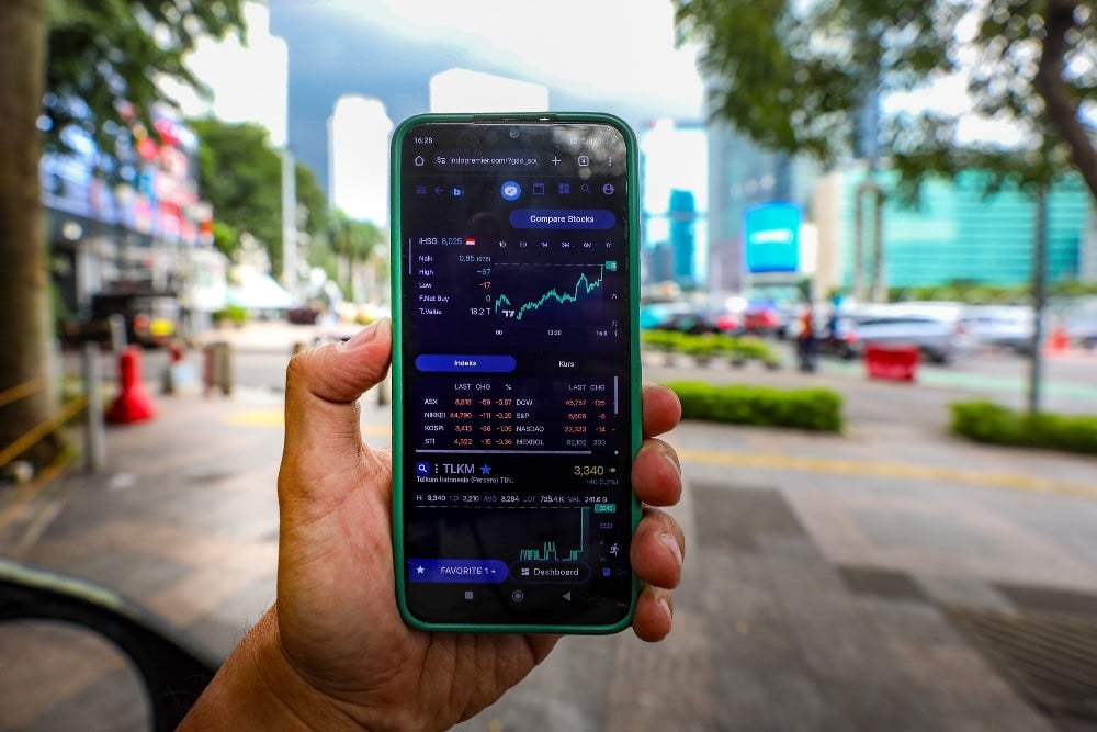 IHSG Naik ke 8.051, Saham BRMS, BRPT, dan BBCA Melonjak
