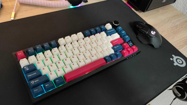 5 multi-monitor tweaks that made my Windows workflow more productive