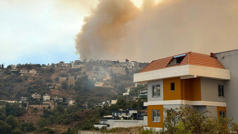 EUNOMIA: Με επιτυχία η αεροναυτική άσκηση Ελλάδας, Κύπρου, Γαλλίας και ...