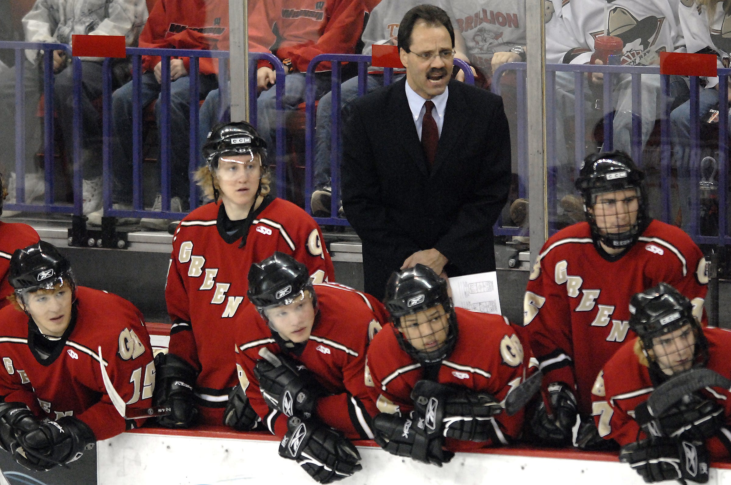 Green Bay native Mark Mazzoleni enters Wisconsin Hockey Hall of Fame ...