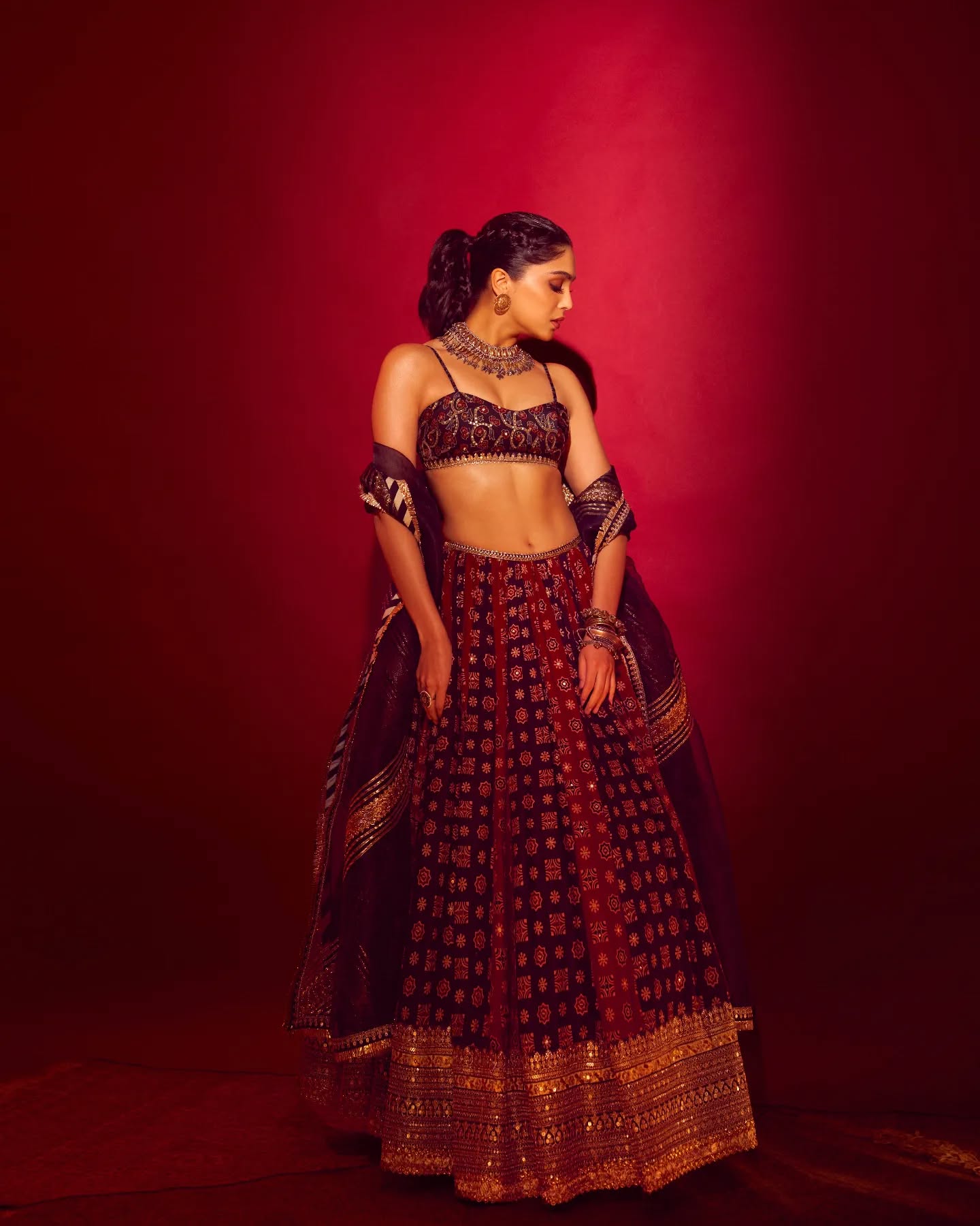 sharvari wagh lehenga