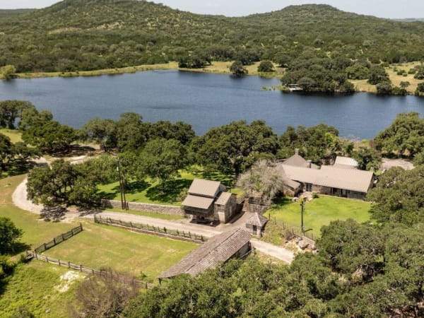 Texas rustles up ranking as No. 1 state for ranches on the market