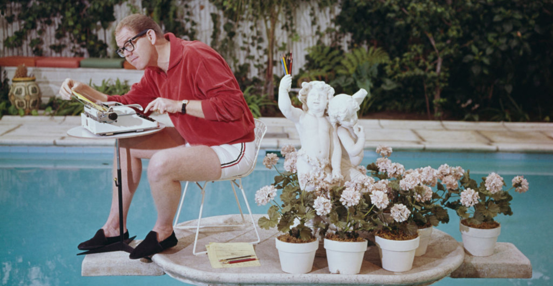 Back to the '50s: What was life like in the typing pool?