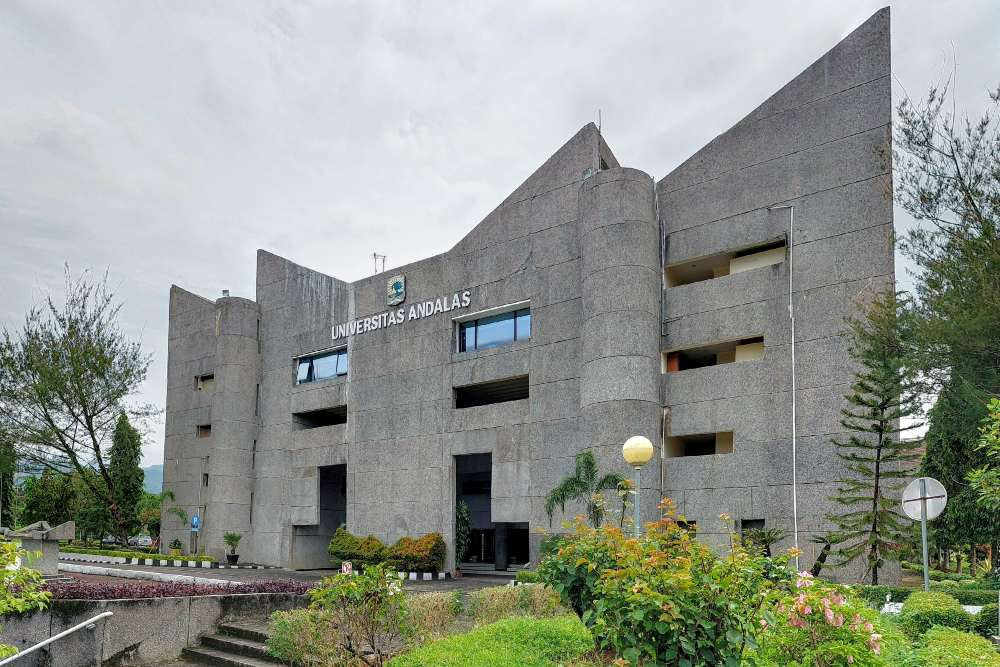 HEPCON 2025, Universitas Andalas Bawa Nama Indonesia di Hadapan 1.000 Perguruan Tinggi dari 20 Negar