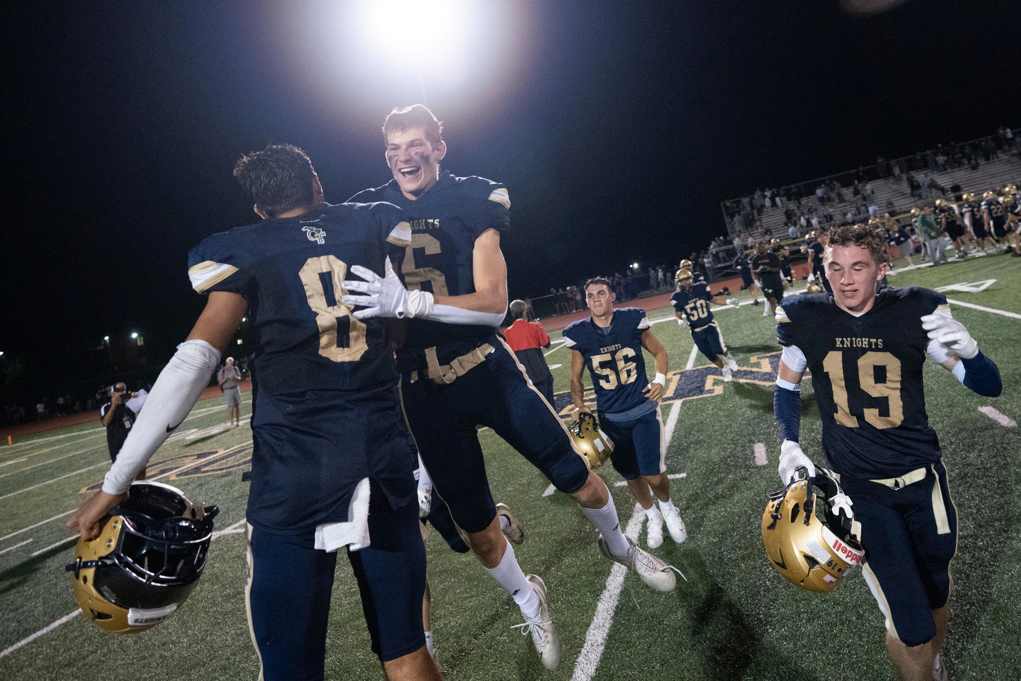 Old Tappan football stays undefeated with narrow victory over Ramapo