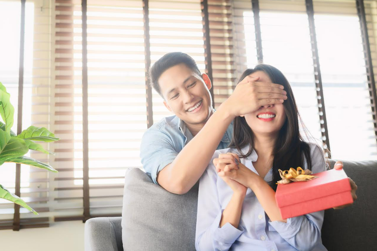 Kejutan Rezeki! 5 Shio Ini Akan Dapat Keuntungan Besar di Desember 2025