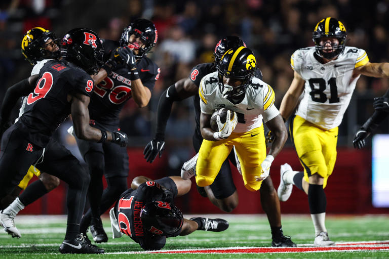 Iowa football injury update: RB Jaziun Patterson banged up vs. Rutgers
