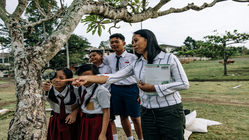 2025: Titik Balik Pendidikan Indonesia, Guru Harus Tahu!