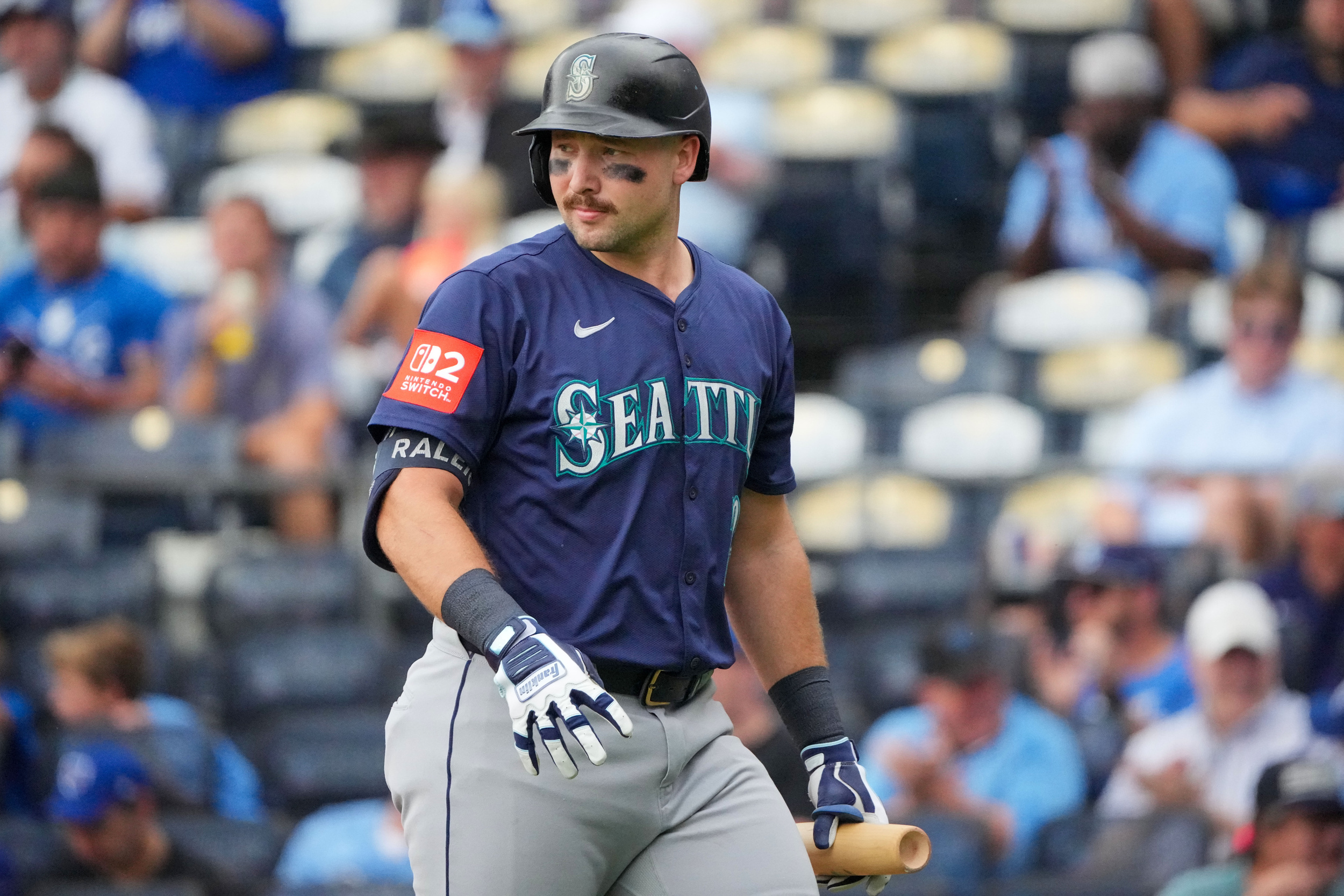 Latest 2025 World Series odds will shock you as MLB postseason nears