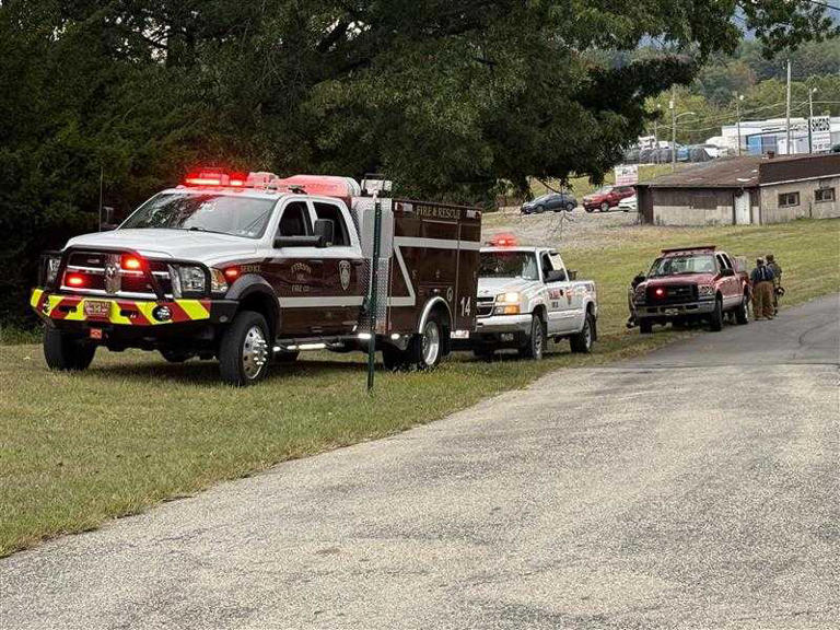 Coroner: 1 killed after mobile home catches fire in Westmoreland County