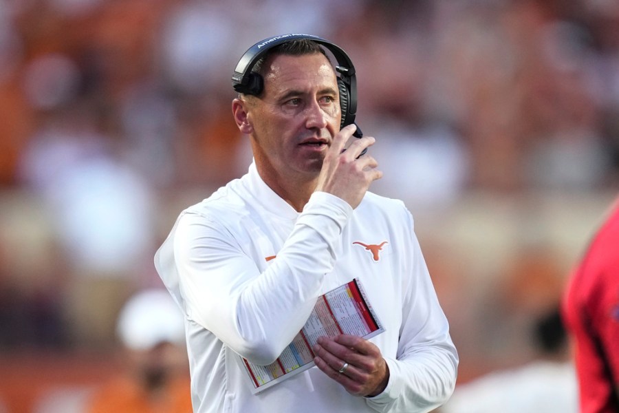 Texas LB Ty'Anthony Smith dismissed from program