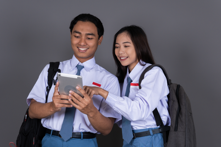 Ilustrasi siswa SMA, daftar SMA paling berprestasi se-Indonesia.