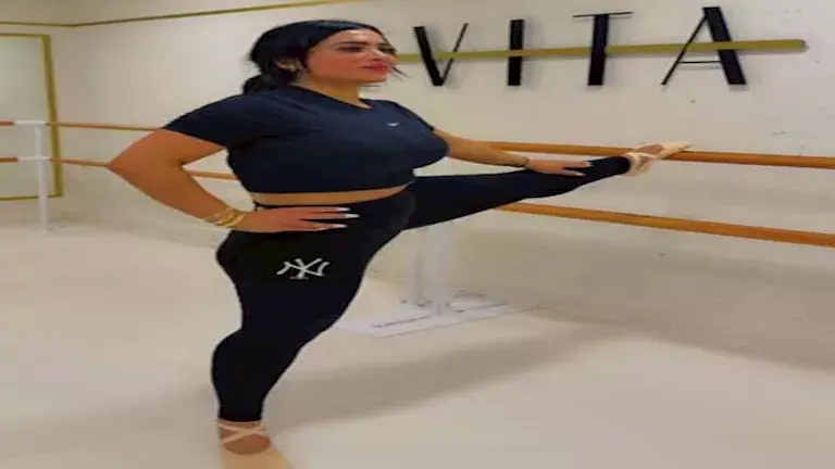 مي كمال الدين طليقة أحمد مكي (2)