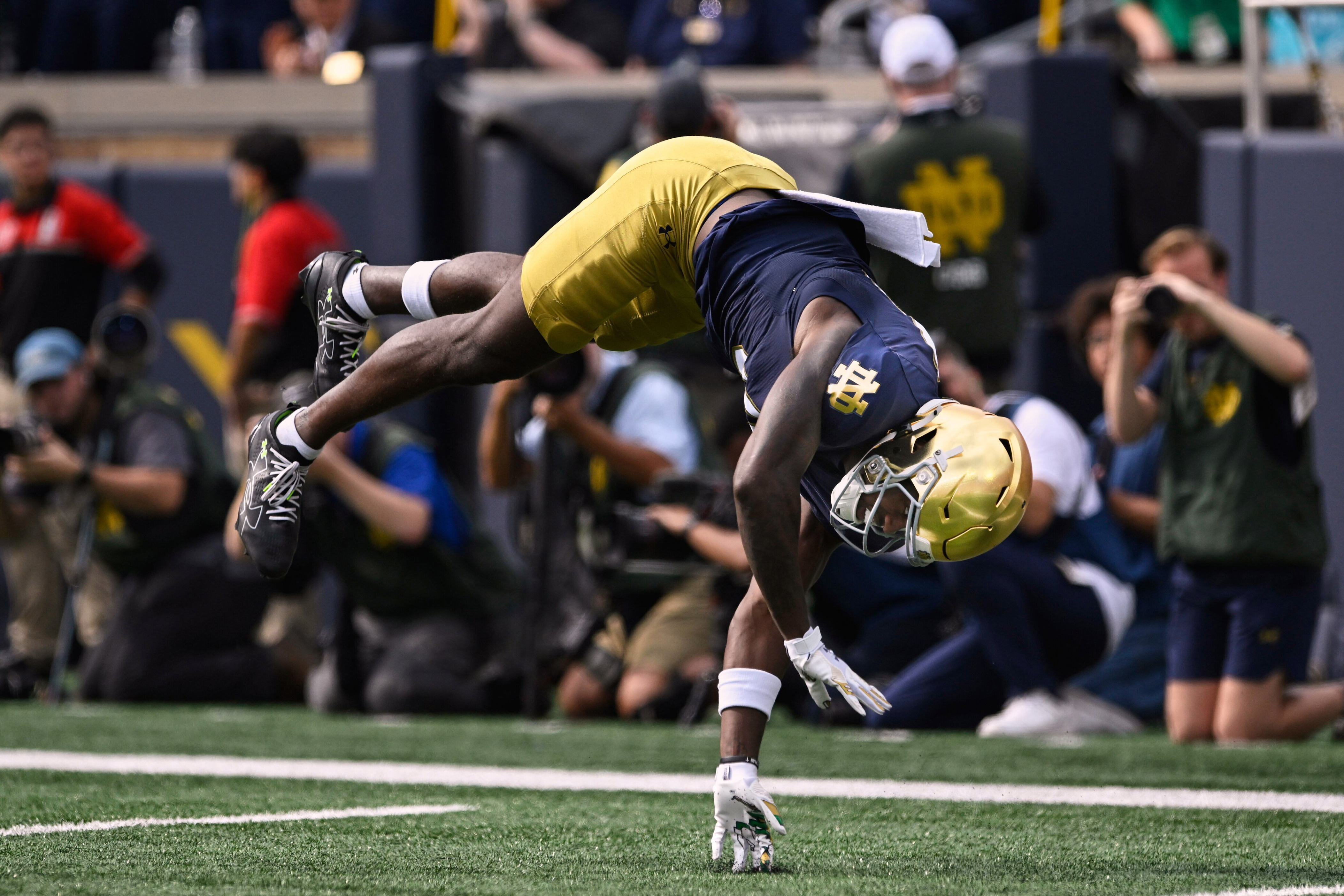 Purdue-Notre Dame game delayed by lightning
