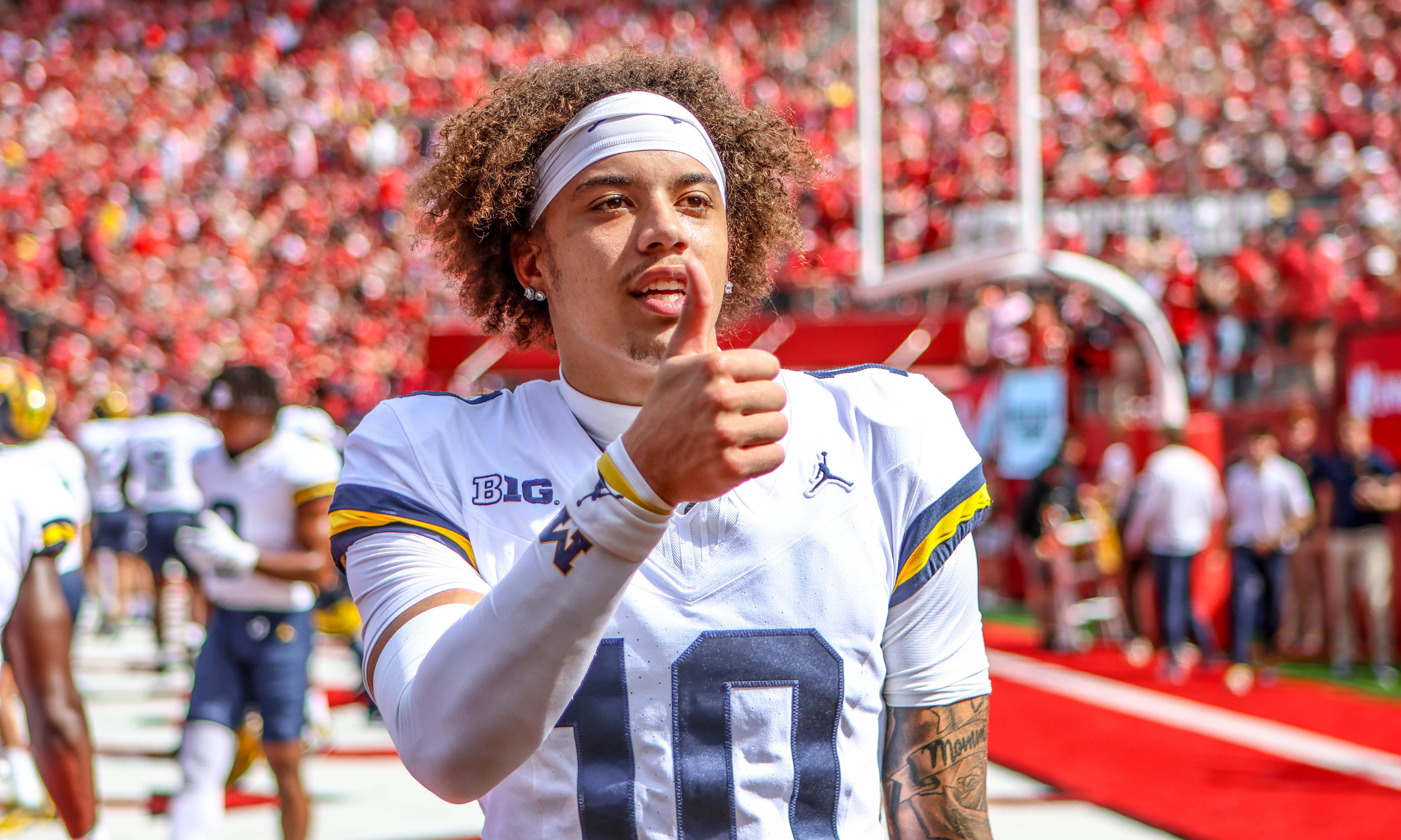 Michigan football's new 'circle of trust' for wide receivers