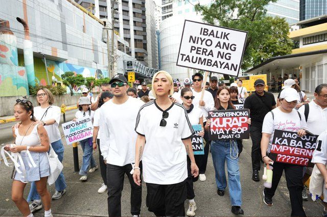 Vice Ganda, Anne Curtis, Donny Pangilinan, other stars join protes…
