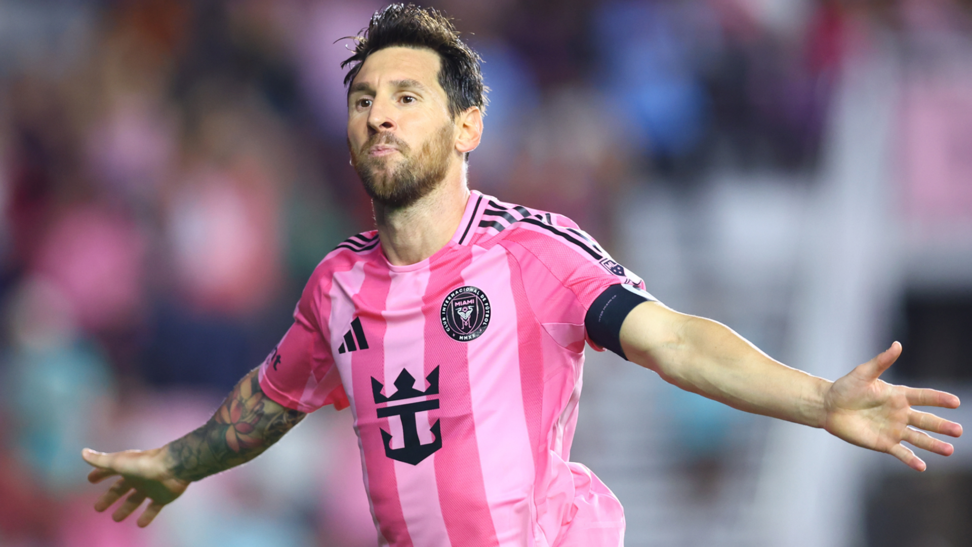 Inter Miami's Lionel Messi makes history, becomes first to win back-to ...