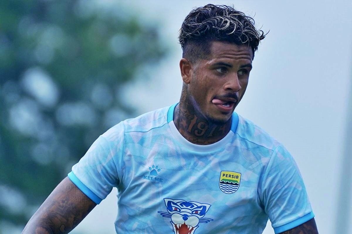 Bojan Hodak Akui Tidak Pernah Beri Ultimatum pada Ramon Tanque