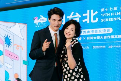 楊貴媚「中山站街頭突然倒下」無預警摔傷　曝疫情後五年還有後遺症：喉嚨壞了