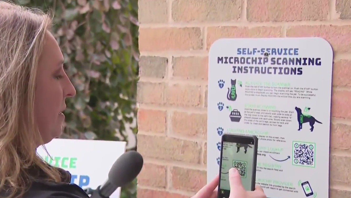 Macomb County unveils public pet microchip scanner