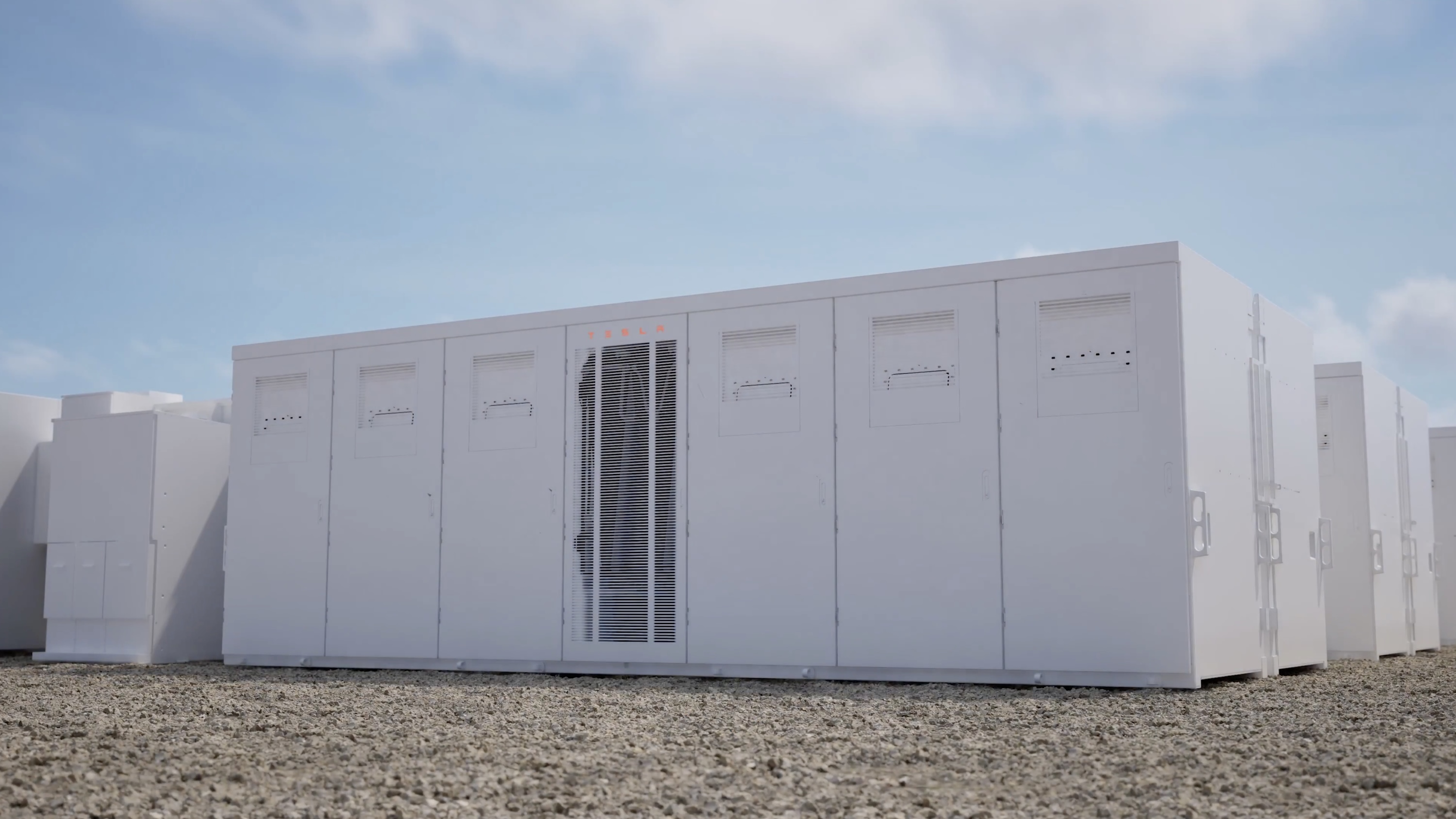 Tesla поставит промышленные аккумуляторы в Бельгию за $80 млн