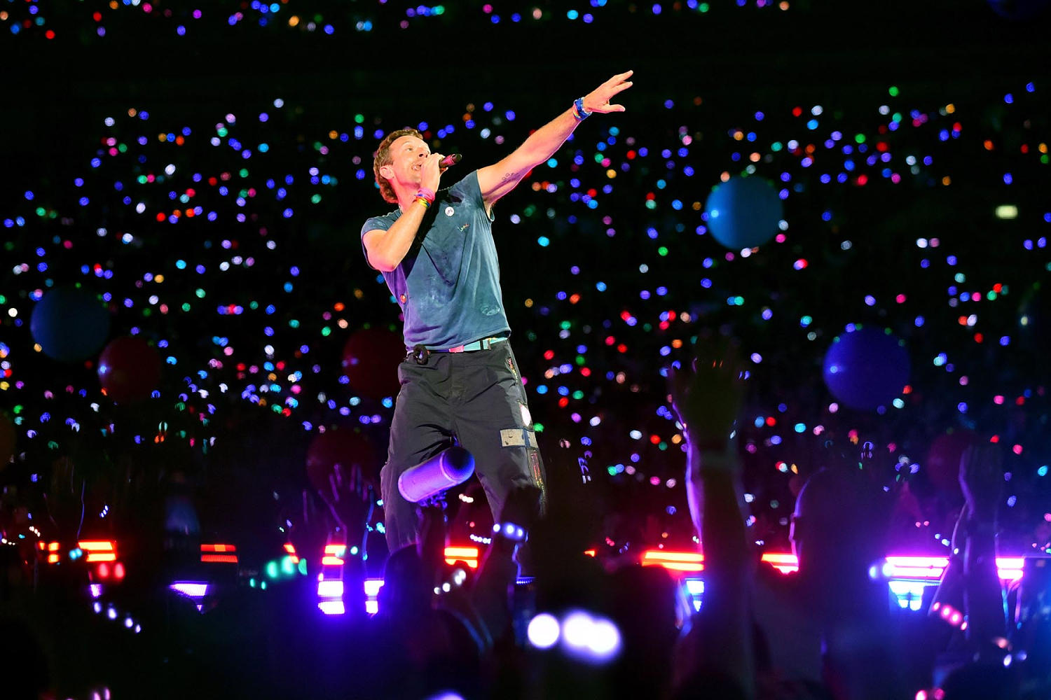 Husband of woman caught on Coldplay 'kiss cam' speaks out amid divorce