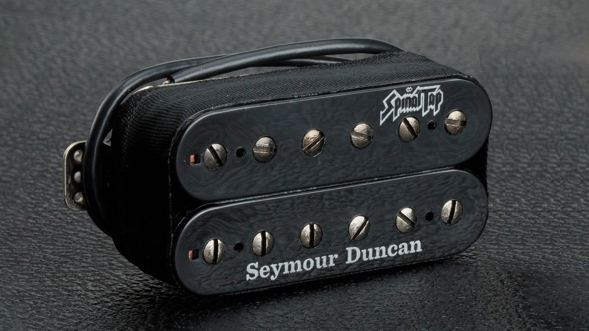 here's】SPINAL DOUBLE PIERCE here's】SPINAL DOUBLE PIERCE