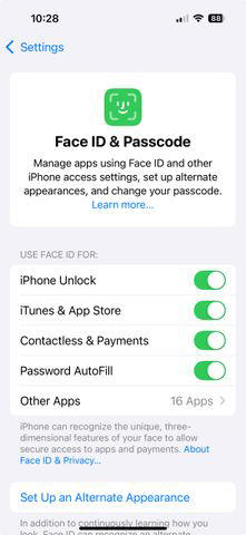 Lifewire The Face ID & Passcode screen in an iPhone.