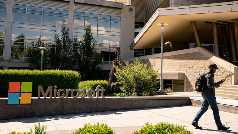 Microsoft mandates return to office — claims Teams and all remote work