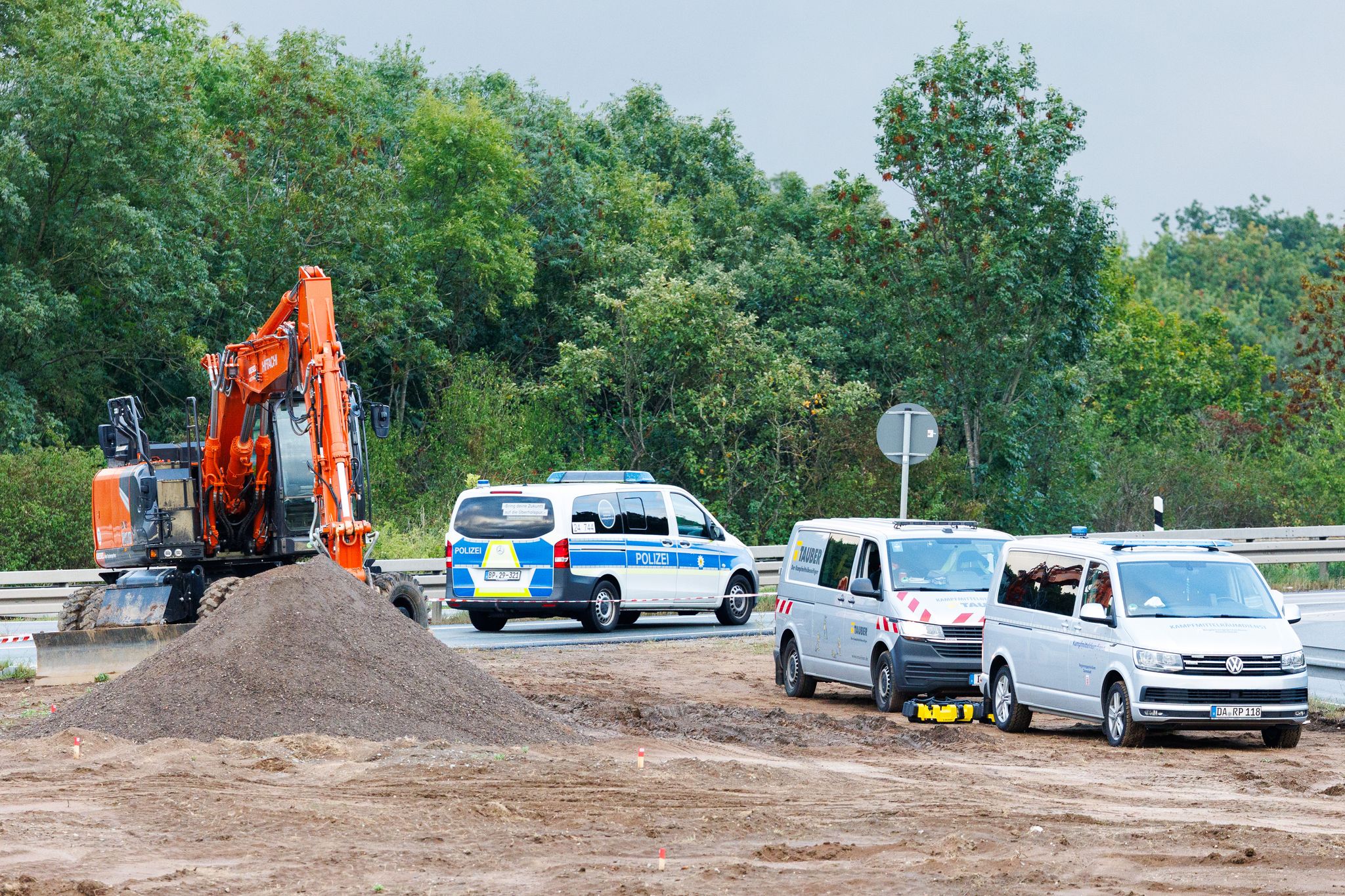 weltkriegsbombe-am-flughafen-frankfurt-a5-wird-gesperrt