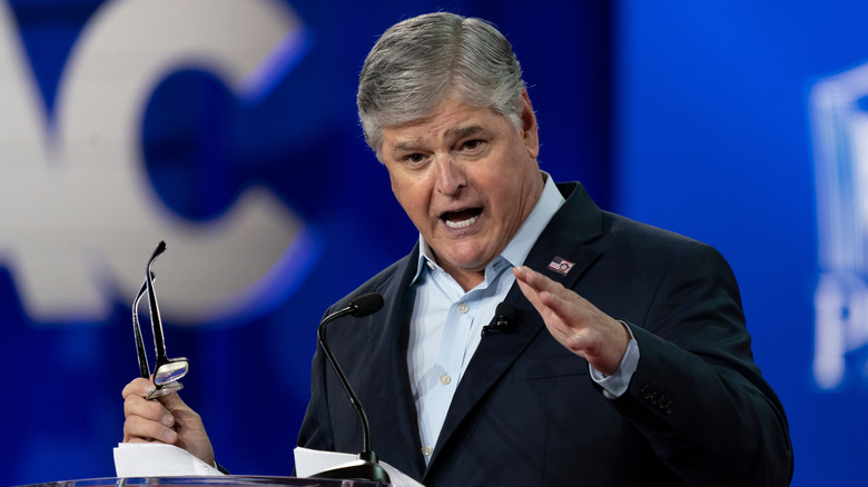 Do These Former And Current Fox News Anchors Wear Wigs On Air? Rumors