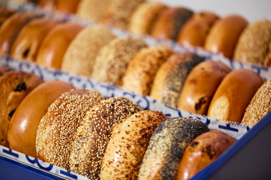 NYC bagel shop of ‘Seinfeld’ and ‘Sex and the City’ fame coming to ...