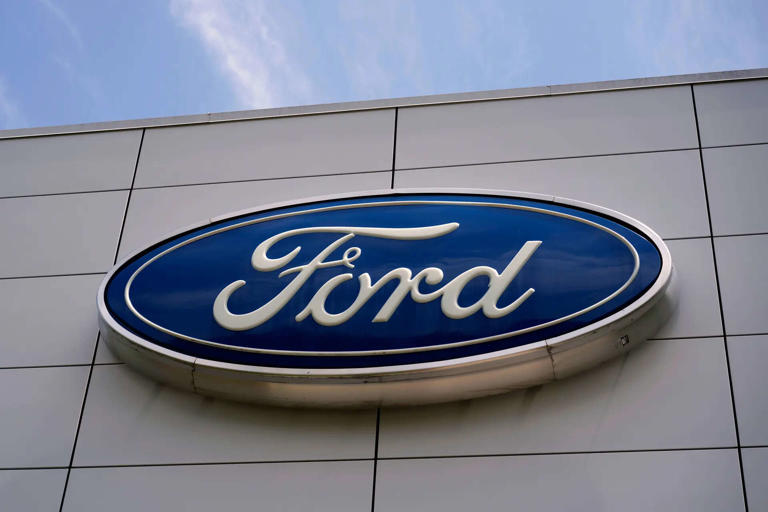 Ford issues major recall for 1.5 Million cars due to faulty rearview